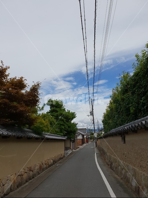 일본,건물,담벼락,거리,구름,하늘,나무,도로,골목길,alley,해외,외국,세계,foreign,oversea,world
