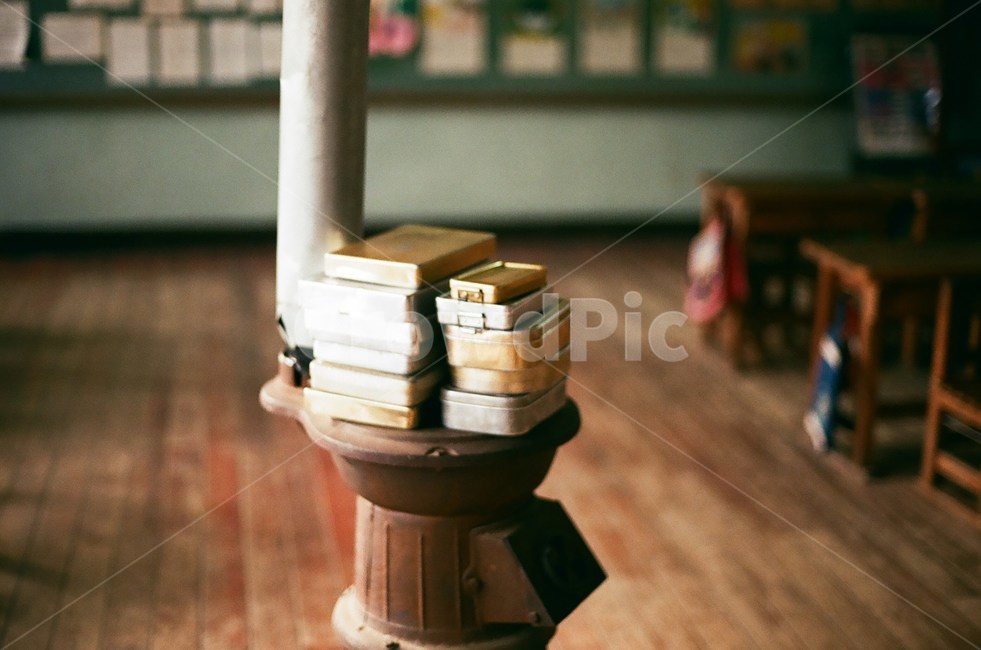 학교,도시락,옛날,빈티지,추억,감성,sensible,feeling,빈티지사진,빈티지느낌,빈티지감성,vintage,사물,물건,오브젝트,thing,object,matter