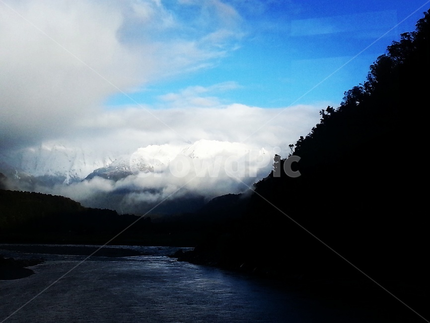 뉴질랜드,외국,외국산,산,만년설,구름,맑은하늘,자연,풍경,nature,landscape,weather,날씨,outdoors,옥외,cloud,sky,하늘,cumulus,적운
