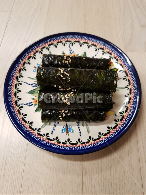김밥,꼬마김밥,깻잎김밥,멸치김밥,소고기김밥,야채김밥
