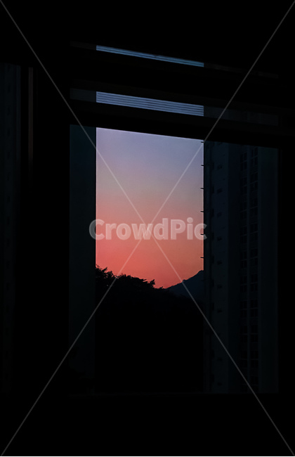 노을,하늘,해질녘,창밖,sunset,silhouette,실루엣,그라데이션,감성,힐링,nature,자연,색감,프레임,색채