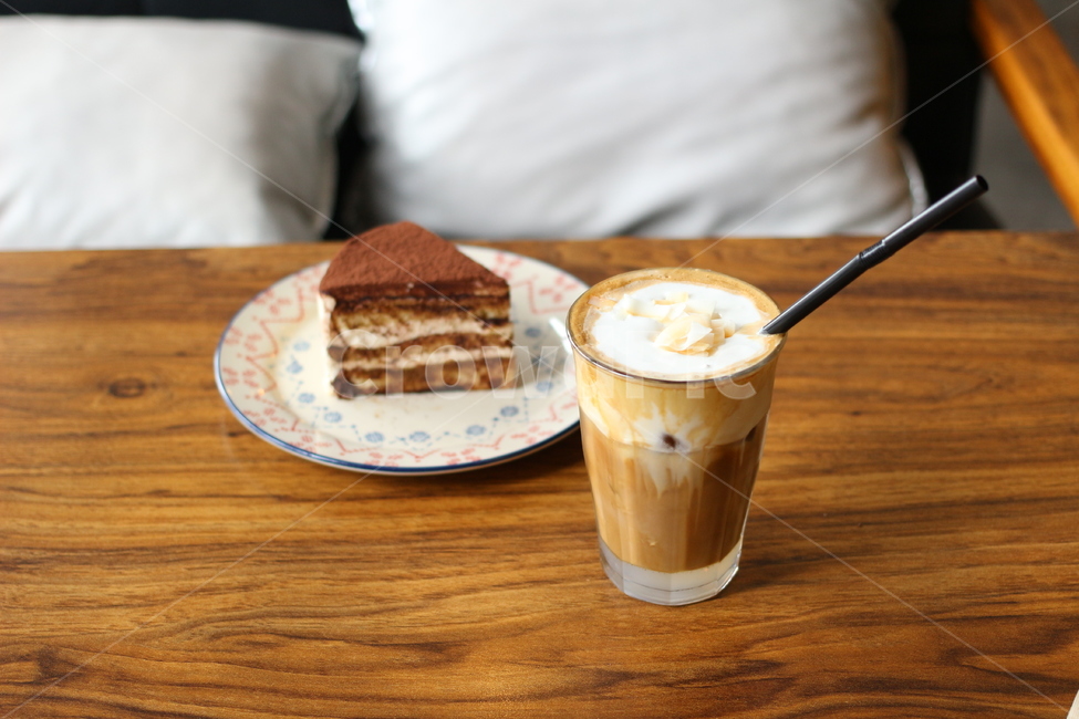 Coconut Latte,dessert,tiramisu,Latte,coconut