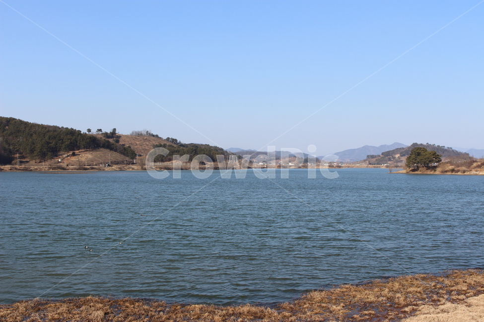 water,물,nature,자연,outdoors,여행,힐링,자연경관,즐거움,맑은날씨,깨끗함,편안함,치유,자연,풍경,nature,landscape,옥외,land,땅,shoreline,해안선