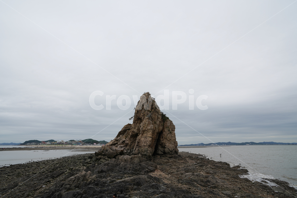 암벽,바위,rock,바다,해변,beach,자연,풍경,nature,landscape