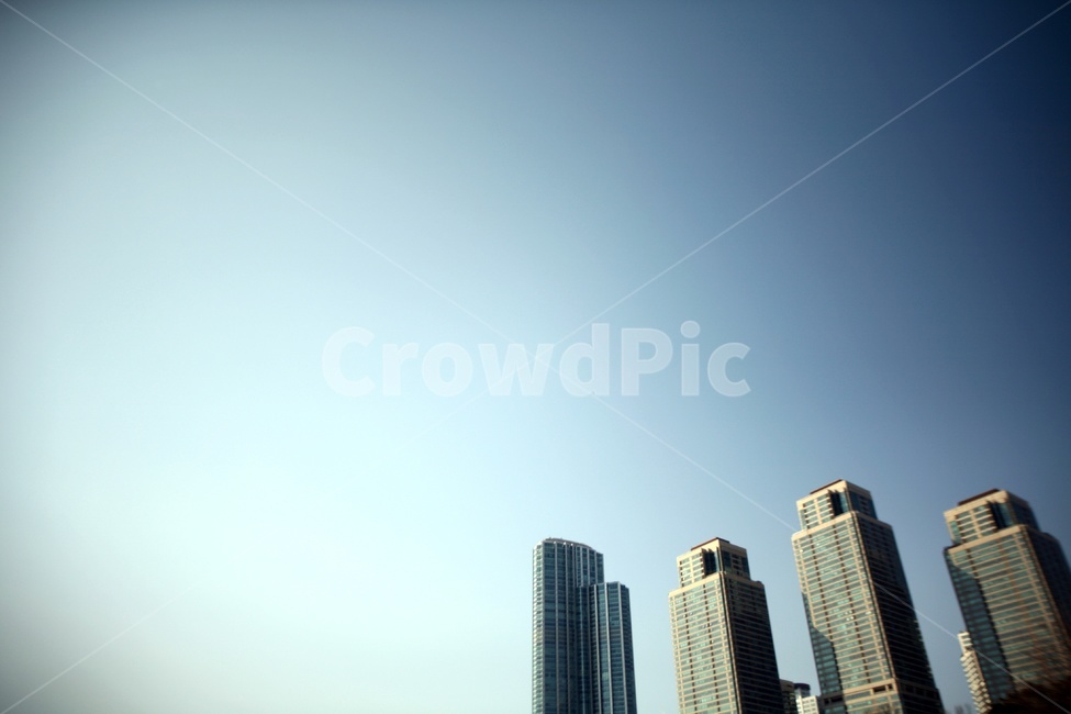 하늘,비네팅,맑음,도시,건물,building,officebuilding,town,urban,어반,city,시티,고층건물,건축물,건물외관,exterior,building,structure,architecture,construction