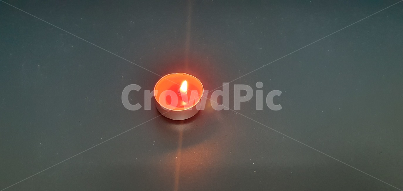 양초,초,빛,어두움,불빛,flame,candle,background,decoration,candlelight,fire,wax,light,glowing,burn,dark,glow,celebration,night,romance,romantic,relaxation,black,festive,yellow,spirituality,decorative