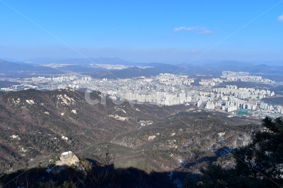 사패산,풍경,겨울,자연,눈,스포츠,선바위,보루,국립공원,회룡바위,갓바위,등산,산행,nature,snow,겨울풍경,느낌,아름다운,신비로운,경이로운,기암,바위,암봉,암릉,다큐,필,힐링,명산,landscape,winter,season,트레킹,100대명산,인기명산,조망,전망,바윗길,암릉길,명품송,소나무,한국자연풍경,한국자연경관,korea,북한산국립공원,Korea,National,Park,원도봉,회룡사,회룡계곡,겨울,계절,winter,season,자연,풍경,nature,landscape,한국자연풍경,한국자연경관,korea nature landscape,도시,city,한국도시풍경,한국도시경관,korea cityscape,경치,outdoors,옥외,scenery,aerial view,조감도