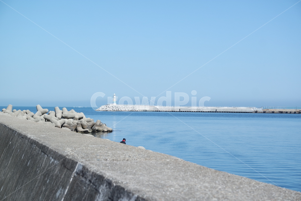 바다,하늘,방파제,하늘색,등대,맑음,breakwater,sea,sky
