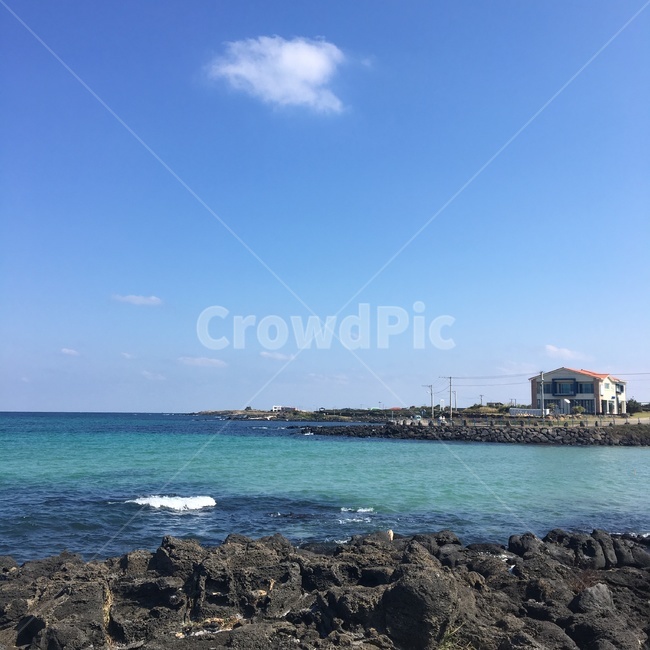 바다,제주도,하늘,파란,현무암,맑은,쾌창한,봄,가을,바닷가,제주도바다,제주도,jeju,jeju island,promontory,곶