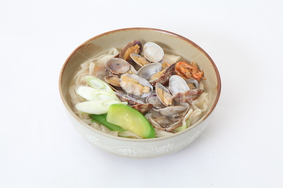 칼국수,바지락칼국수,한식,누끼,음식,음식,식재료,요리,food,cook,meal,dishes,food reserves,한식,한국음식,한국요리,korean food,korean dishes,korean meal,korean cook,누끼,remove background