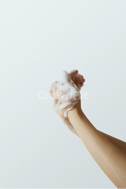 손,손소독,손씻기,공중보건,위생,비누거품,거품,비누,청결,누끼,보건,의료,헬스케어,건강,감염,핸드워시,손청결,hand,wash,bubble,human,health,medical,clean,사람,인물,인간,human,person,신체일부,몸,body