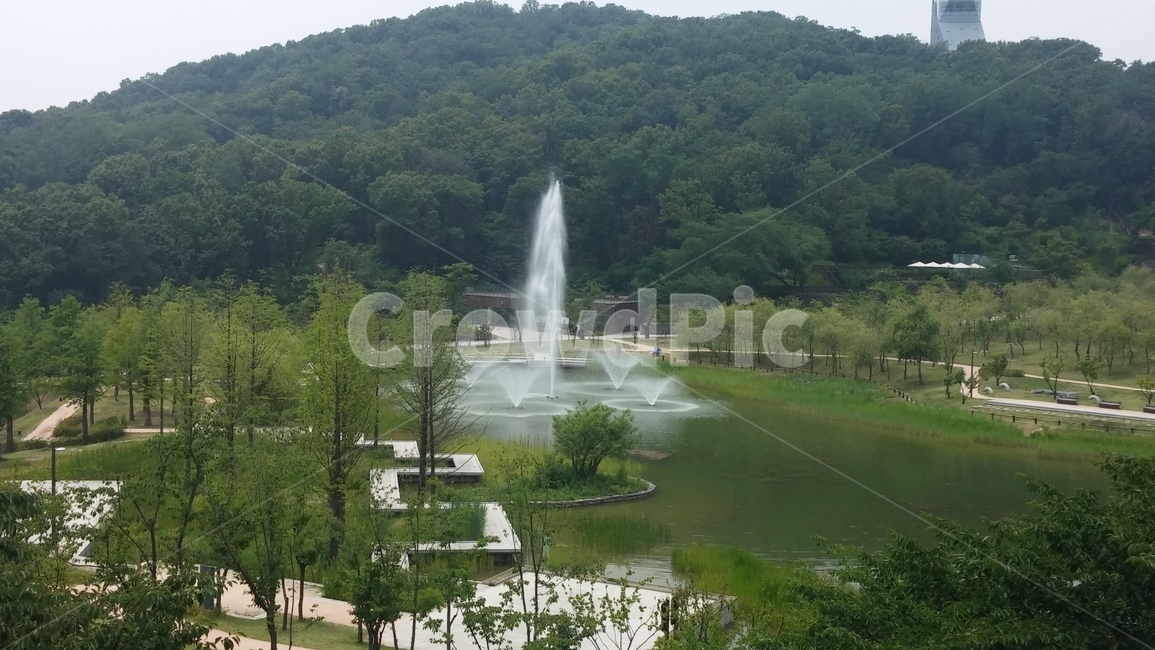 북서울꿈의숲,연못풍경,연못정경,연못분수,봄풍경
