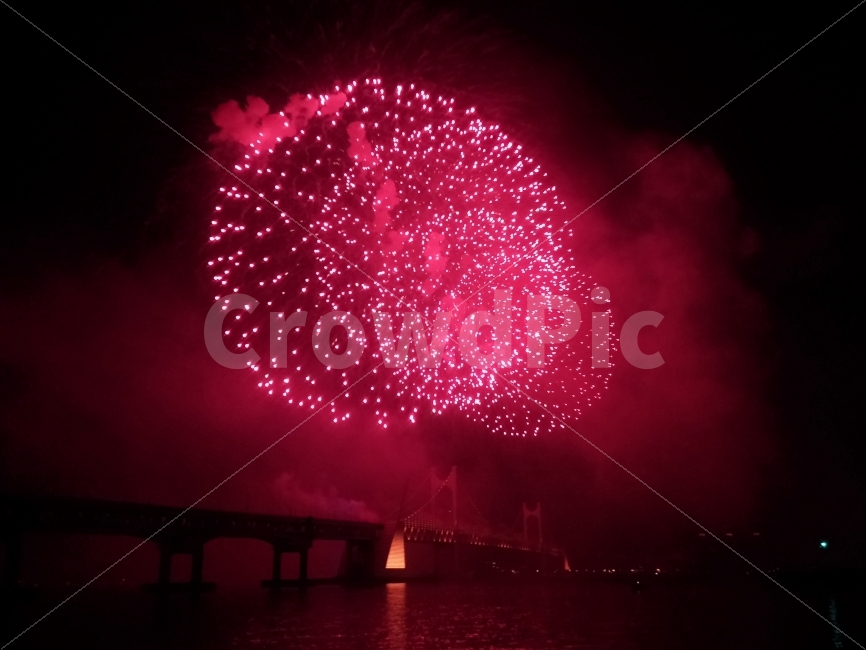 불꽃놀이,광안리,광안대교,부산,불꽃축제,fireworks,busan,festival,야경,밤,풍경,nightscape,night,landscape,축제,행사,festival,carnival,event,nature,자연,outdoors,옥외