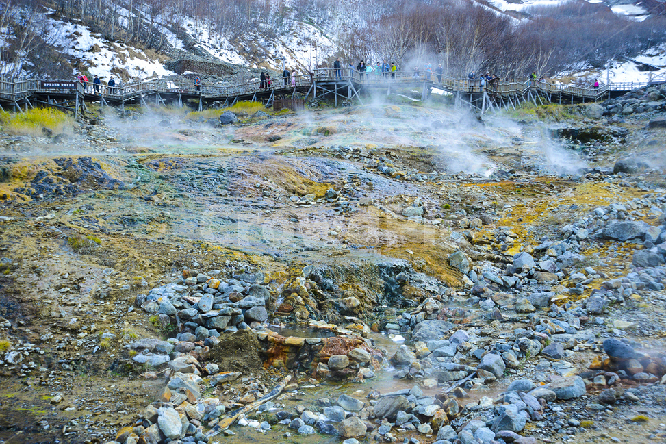 백두산,온천수,용암지대,온천지대,자연,북한,바위,한국자연풍경,한국자연경관,장백산,중국,가을백두산,장백폭포,비룡폭포,자연,풍경,nature,landscape,한국자연풍경,한국자연경관,korea nature landscape,water,물,outdoors,옥외