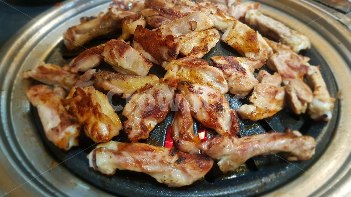 고기,닭구이,닭고기,야식,음식,식사,음식,식재료,요리,food,cook,meal,dishes,food reserves,육류,고기,meat