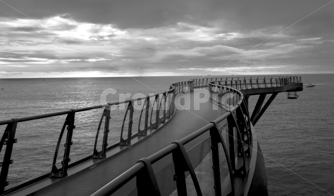 전망대,바다,아침,일출,청사포,observatory,sunrise,흑백,모노톤,monochrome,black and white,건축물,건물외관,exterior,building,structure,architecture,construction