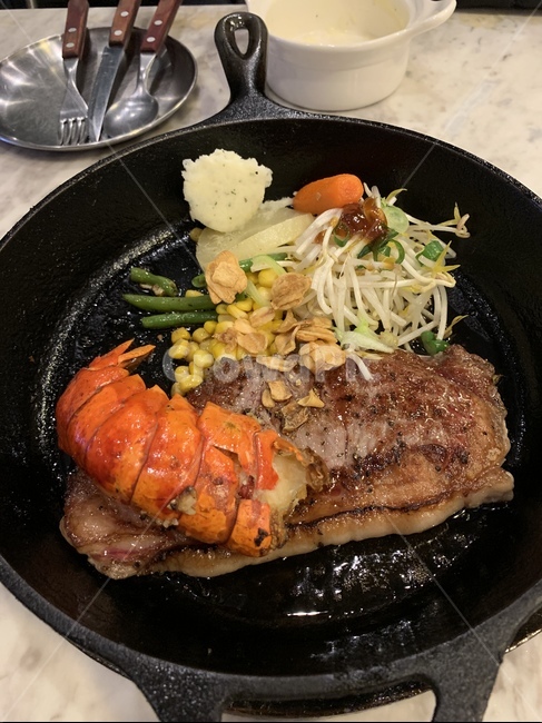 음식,스테이크,랍스터,채끝,소고기,dish,food,양식,음식,식재료,요리,food,cook,meal,dishes,food reserves,육류,고기,meat,양식,서양음식,서양요리,western food,western dishes,western meal,western cook