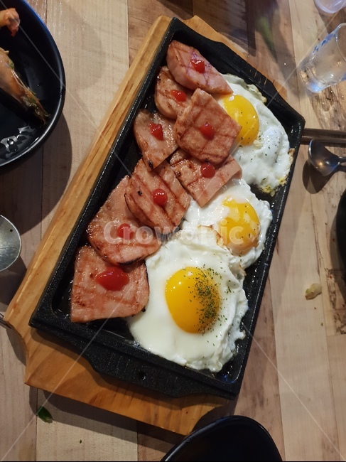 음식,계란후라이,food,meal,햄,스팸,에피타이저