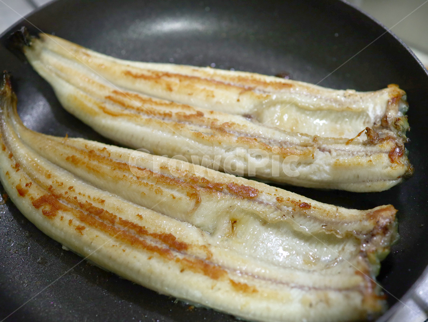 장어,생선,장어구이,장어요리,생선요리,생선구이,구이요리,구이,dish,fish,fishes,요리,식사,몸보신,food,meal,음식,식재료,요리,food,cook,meal,dishes,food reserves