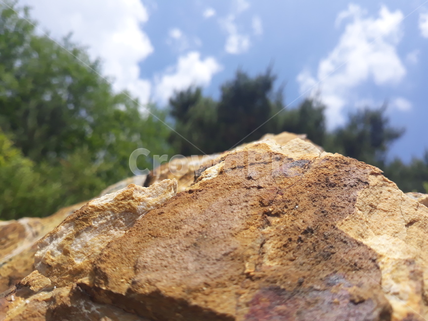 바위,rock,하늘,sky,tree,나무,숲,forest