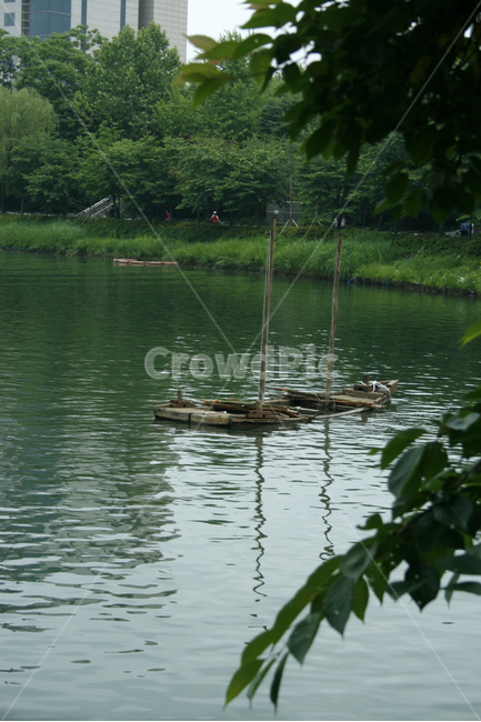 배,나룻배,호수,여름,식물,물결,공원,자연,풍경,nature,landscape,water,물,outdoors,옥외