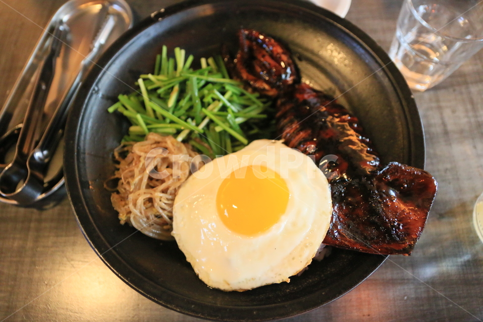음식,식기,부추,오징어,플레이팅