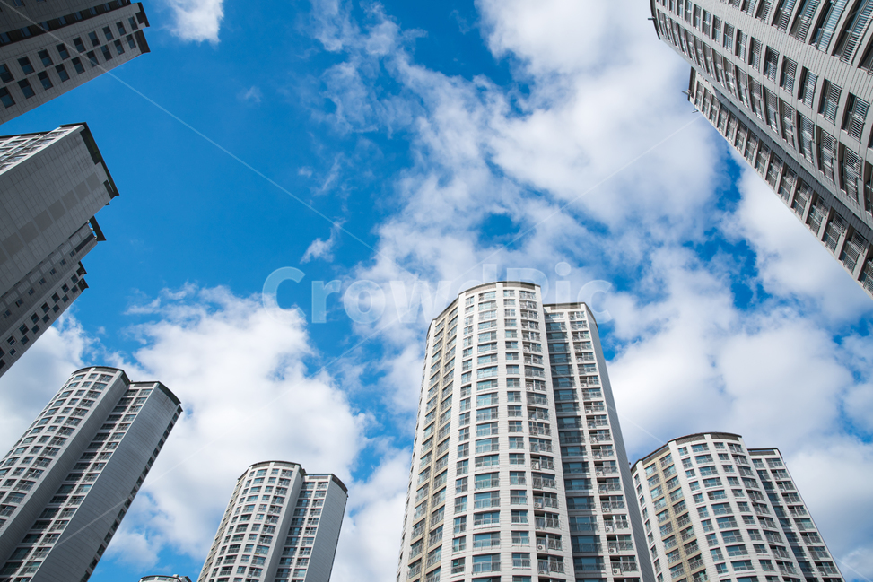 Sky,atmosphere,housing,bright,clouds,air,subscription,scenery,ozone,summer,scene,cloud,beautiful,healing,Seoul,complex,weather,Peace,season,copy,Korea,meteorology,nature,copyspace,real estate,clear,without people,clean,stay,afternoon,firmament,environment