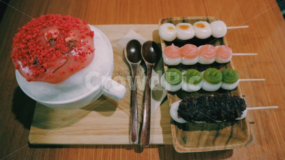 빙수,벚꽃빙수,여름,무더위,디저트,메뉴,음식,간식,디저트카페,후식,요리,summer,food,dessert,당고,찹쌀떡,일본음식,dango,ricecake,japanesefood