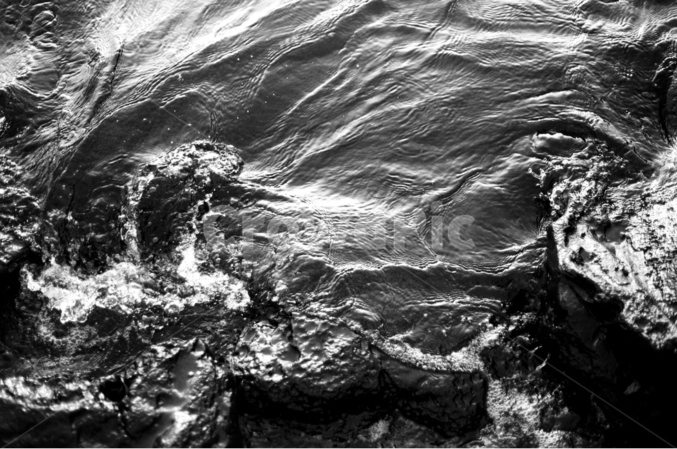 파도,물,물살,소용돌이,sea,water,자연,풍경,nature,landscape,흑백,모노톤,monochrome,black and white,outdoors,옥외