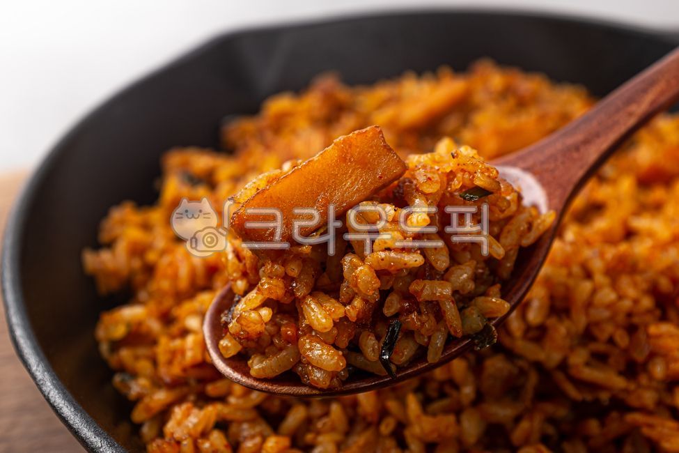 오삼불고기,볶음밥,불고기,오징어,삼겹살,밥,볶음,고기,해산물,양념,한국음식,한국문화,음식,식사,식품,식료품,재료,식재료,음식재료,클로즈업