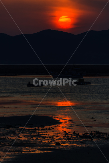 바닷가,일몰,노을,바다,청산도,자연,풍경,nature,landscape,dusk,황혼,sunset,outdoors,옥외,sky,하늘,dawn,새벽,red sky,붉은 하늘,sunlight,햇빛
