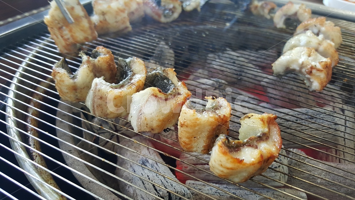 장어,장어구이,연탄구이,외식,스테미너,보양식