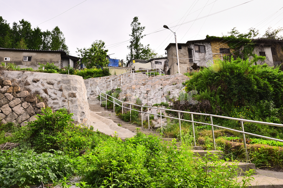 달동네,빈민촌,재개발,집,언덕,마을,가난,판자촌,poor,하우스,house,poorhillsidevillage,빌리지,낡은,오래된,올드,old