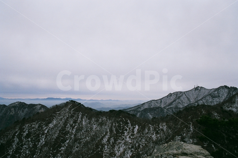 필름사진,아그파,계룡산,겨울산행,눈,니콘,Fm2,자연,풍경,nature,landscape,겨울,계절,winter,season,outdoors,옥외,mountain range,산맥,mountain,산,slope,경사,peak,피크