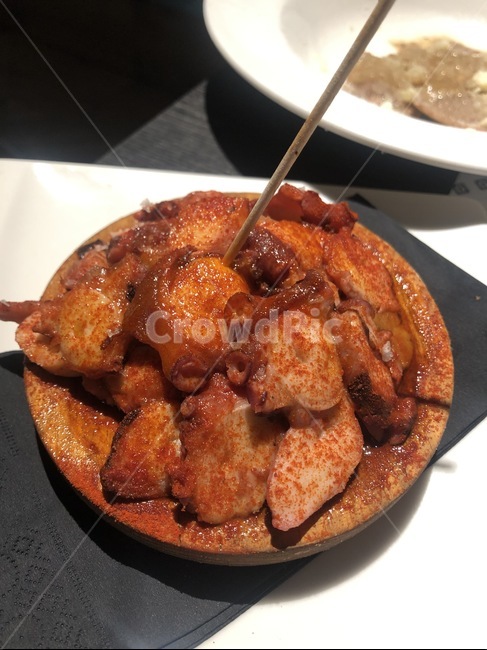 뽈뽀,문어,문어요리,타파스,스페인요리,polpo,octopus,octopusfood,tapas,spainfood,food,음식,dish,요리,meal,식사