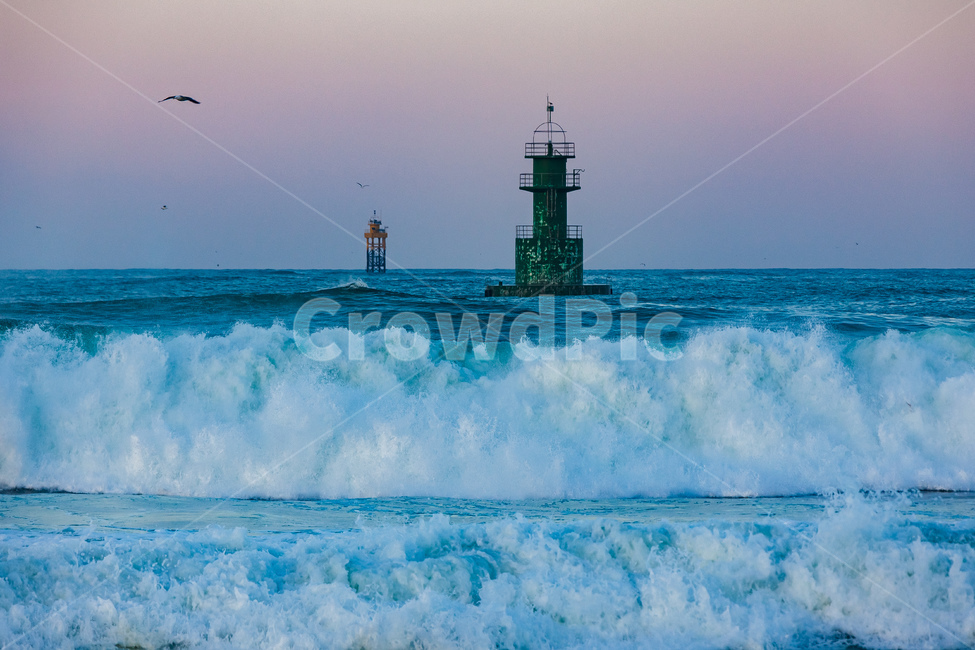 파도,동해바다,노을,거친파도,바다,등대,lighthouse,nature,자연,water,물,sea,ocean,대양,outdoors,옥외