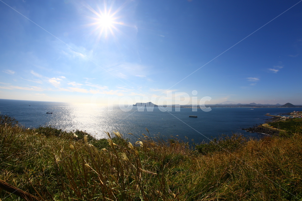 한국,제주도,우도,성산일출봉,바다,korea,jeju,sea,자연,풍경,nature,landscape,제주도,jeju,jeju island,light,빛,flare,플레어,promontory,곶
