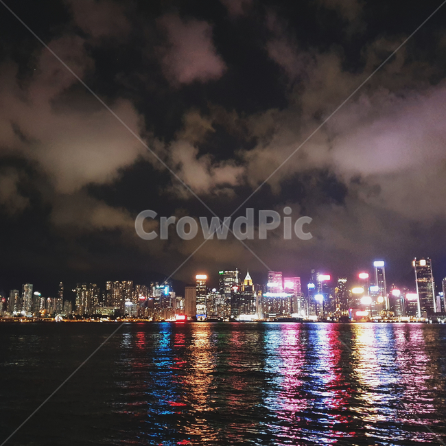 홍콩야경,어두운하늘,어두운바다,야경,바다야경,nightscene,darksea,cloud,black
