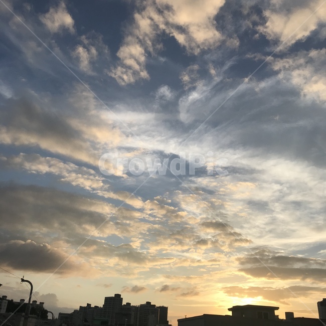 하늘,구름,노을,날씨,풍경,일상,가을하늘,따스함,따뜻함,감성,색감,nature,landscape,sky,daily,sunset,노랑,도시,풍경,city,landscape,한국도시풍경,한국도시경관,korea cityscape,자연,outdoors,옥외