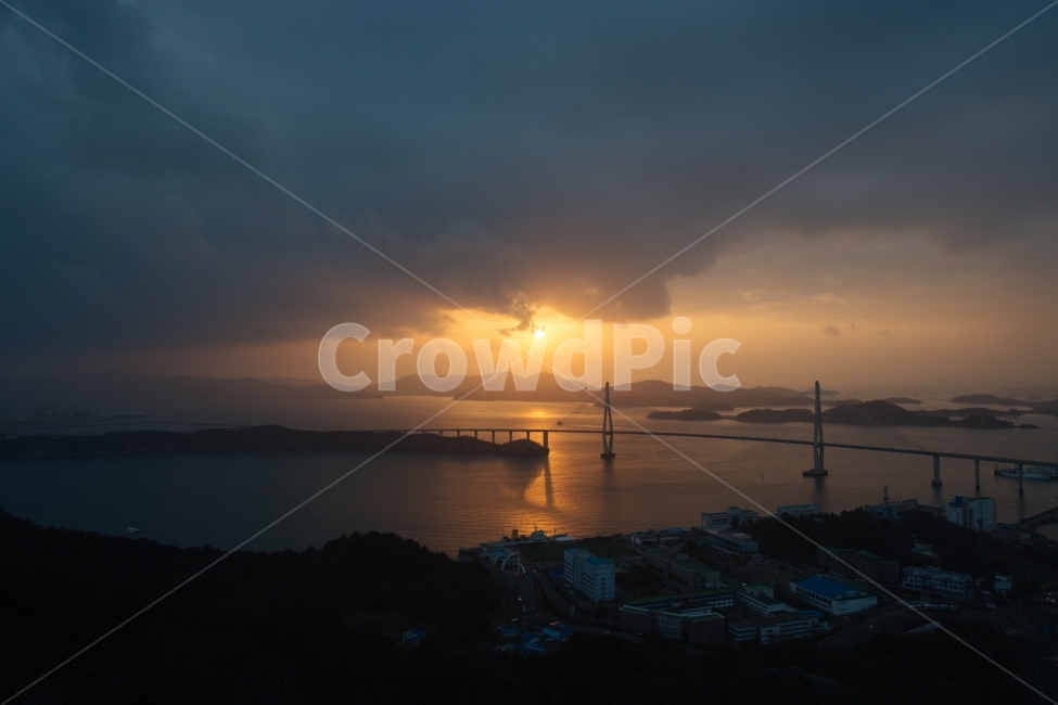 목포,전라남도,일몰,노을,2017,마지막,감성,구름,하늘,해,자연,풍경,nature,landscape,한국자연풍경,한국자연경관,korea nature landscape,outdoors,옥외,sunlight,햇빛,sky,dawn,새벽,dusk,황혼,red sky,붉은 하늘,sunset