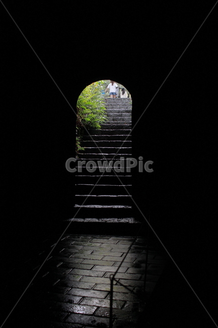 동굴,탈출,나가는길,cave,빛,light