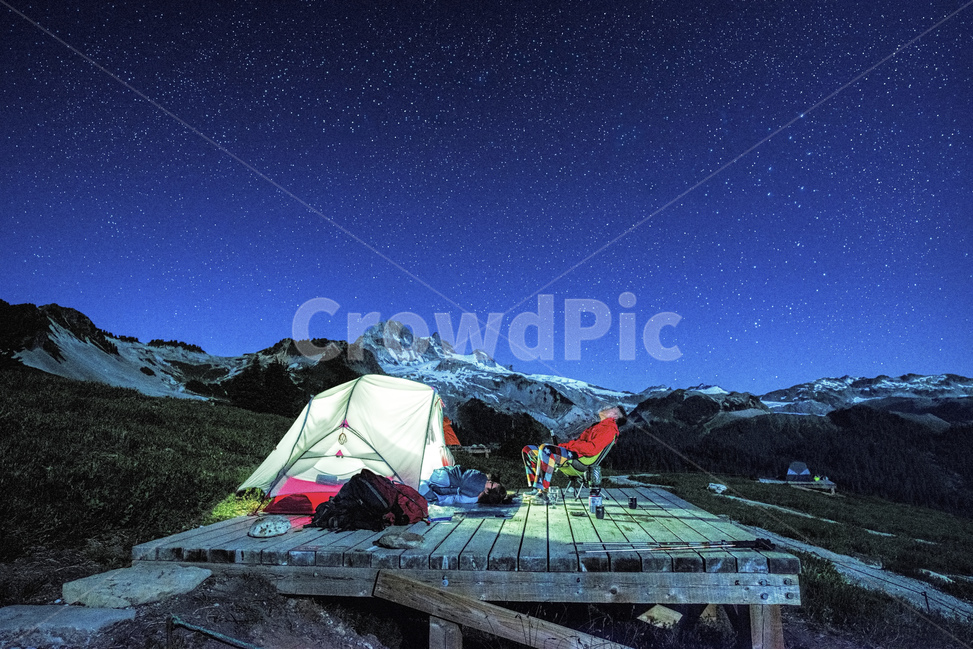 텐트,캠핑,백패킹,야경,별,별쏟아짐,산정상,산정상캠핑,하이킹,산정상야경,야경,밤,풍경,nightscape,night,landscape,사람,인물,인간,human,person,여행,휴가,traveling,vacation,trip,camping