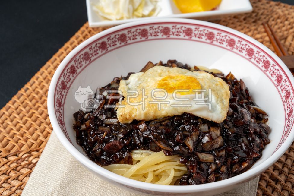 음식,식사,food,dish,간짜장,짜장면,유니간짜장,중식,중국요리