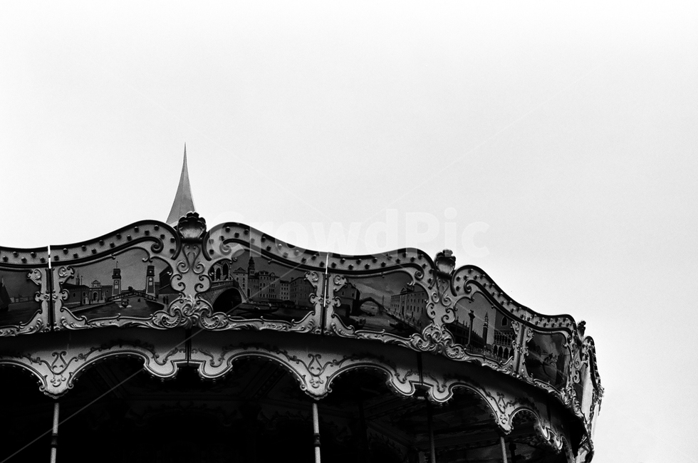 회전목마,놀이공원,흑백사진,흑백필름,흑백,필름