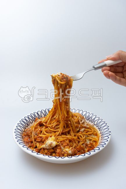 요리,세계음식,맛있는,먹거리,양식,별미,이탈리아요리,치즈파스타,치즈오븐파스타,치즈오븐스파게티,고소한,토마토소스,미트소스,포크,시식,식사,식품,식료품,서양요리,서양음식,면요리,치즈,spaghetti,스파게티,food,음식,pasta,파스타,person,사람,human,인간