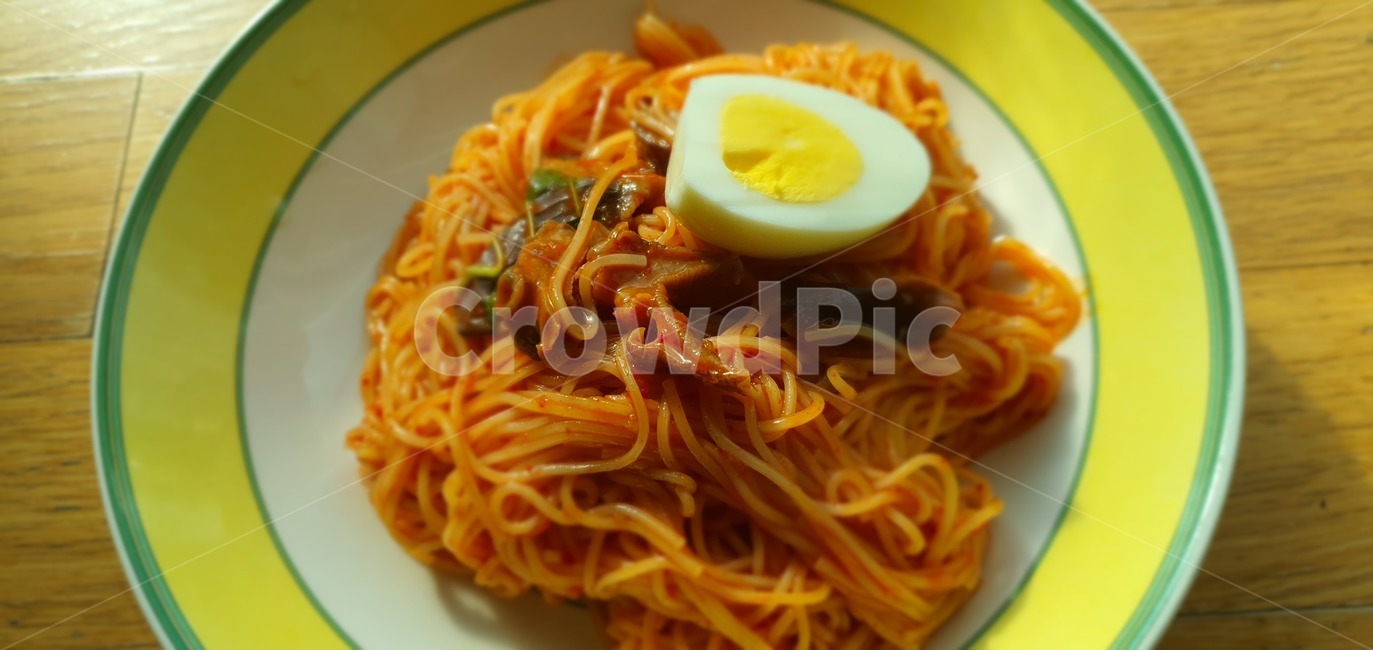 국수,비빔,비빔국수,매운국수,누들,요리,meal,noodles,lunch,dinner,cuisine,chinese,asian,vegetable,noodle,delicious,dish,sauce,tasty,bowl,chopsticks,background,traditional,fresh,meat,healthy,plate,spicy,cooking,hot,yellow,japanese,stir,asia,food,음식,spaghetti,스파게티,pasta,파스타,음식,식재료,요리,food,cook,meal,dishes,food reserves