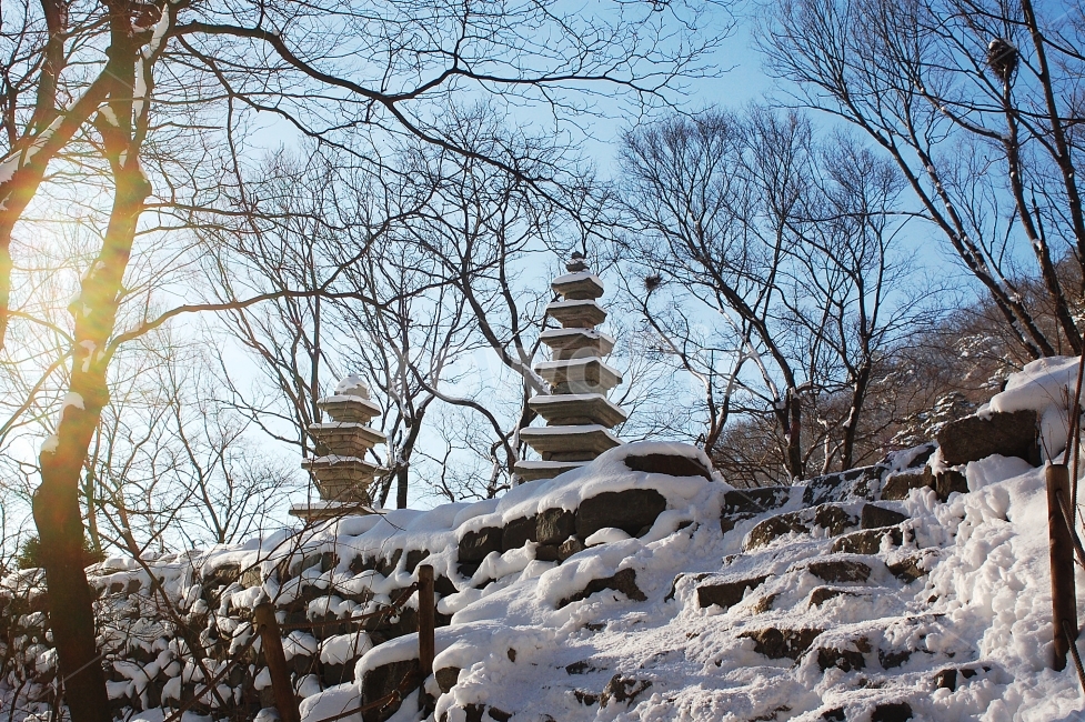 남매탑,설경,계룡산,자연,풍경,겨울,계절,winter,season,한국전통,한국문화,korean traditional,korean culture,종교,신앙,religion,belief,faith
