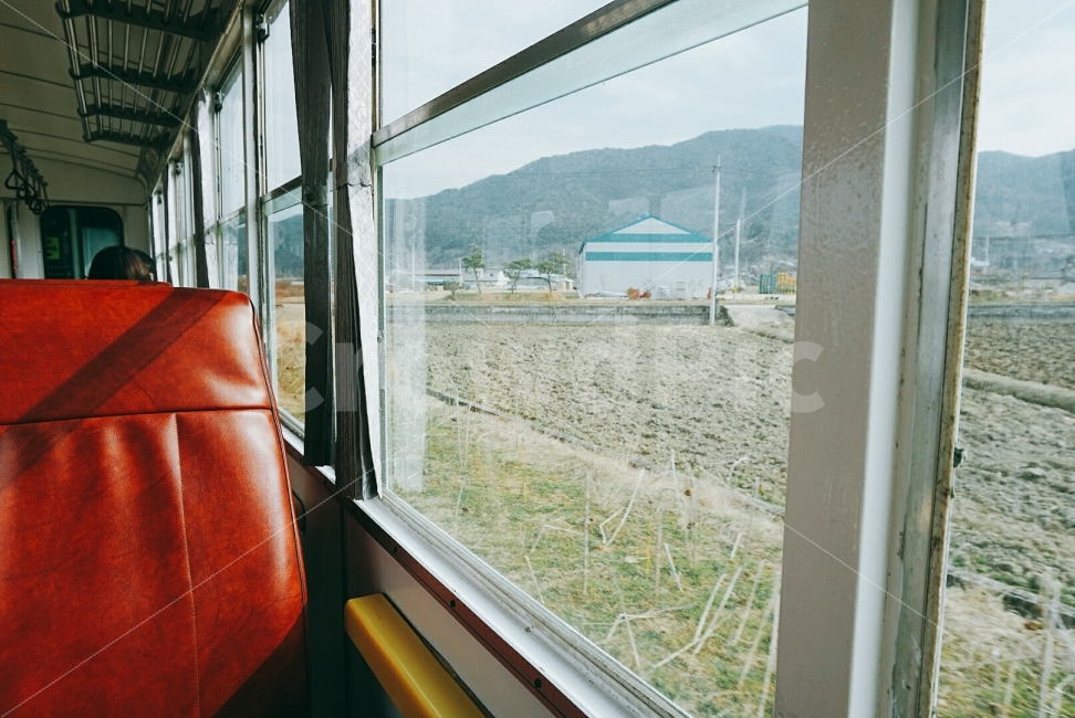 여행,travel,여행사진,국내여행,혼자여행,사진,곡성,곡성여행,배경사진,배경,이쁜사진,색감,색감좋은사진,증기기관차,옛날기차,기차여행,기차,햇살,교통,교통수단,traffic,transportation,chair,의자