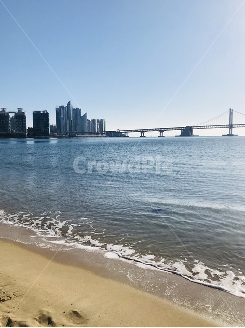 부산,아침,물살,바다,발자국,모래,시원한,해변,바다,beach,sea,도시,풍경,city,landscape,한국도시풍경,한국도시경관,korea cityscape,water,물,building,건물