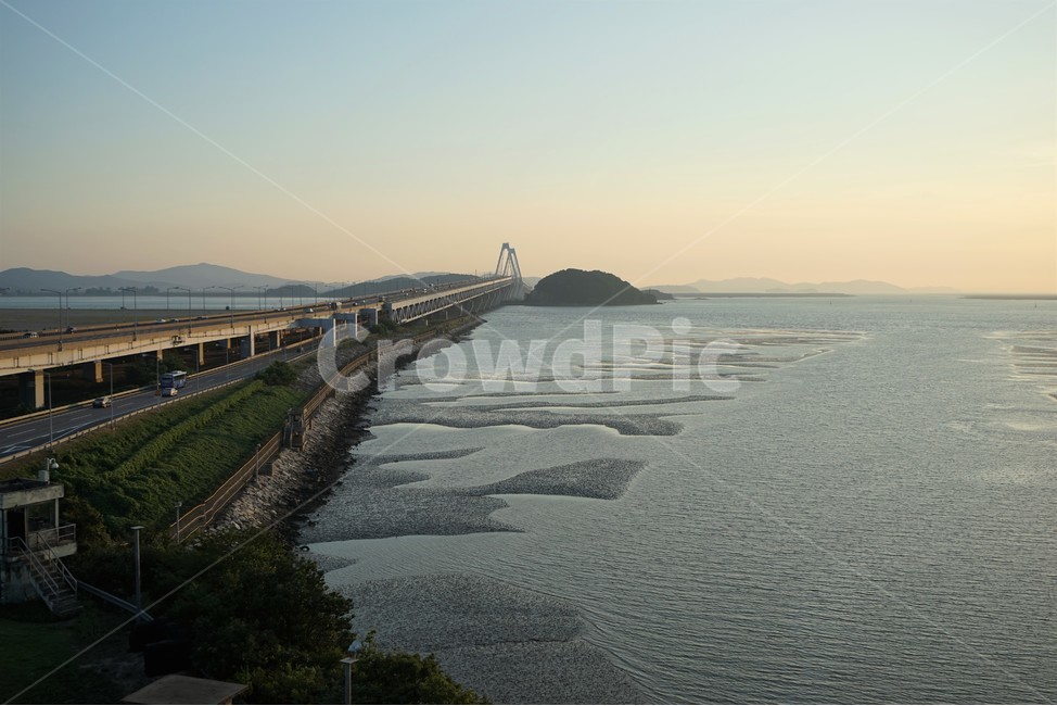 다리,인천,해안,갯벌,바다,영종대교,bridge,coast,landscape,incheon,인천공항,자연,풍경,nature,landscape,한국자연풍경,한국자연경관,korea nature landscape